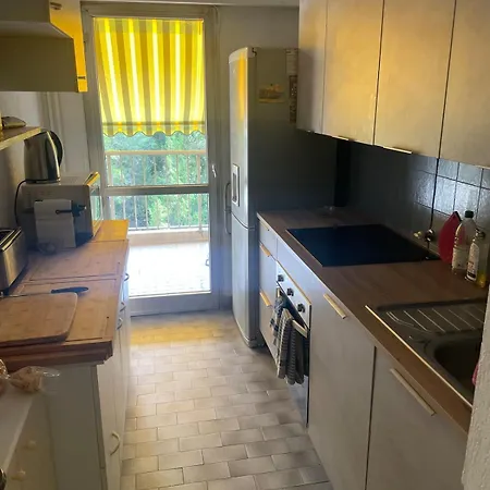 Apartment Cozy With Ac, Parking And Terrace *